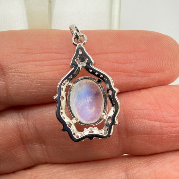 NWOT 8x10mm oval Moonstone cabochon pendant w/ cz diamond accents set in s925! - Picture 6 of 9